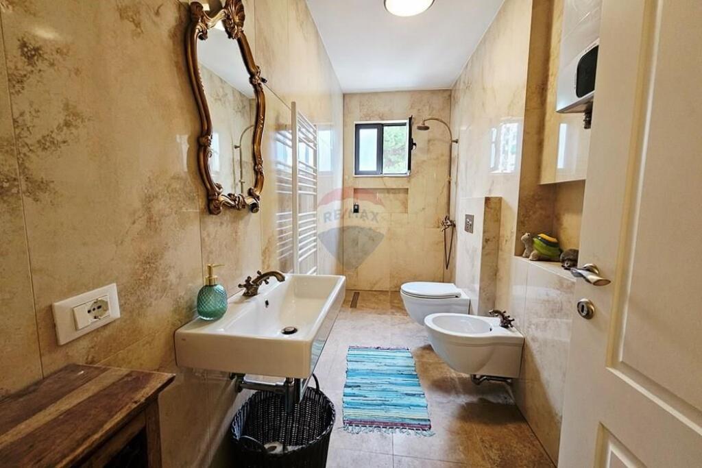 Apartament 2+1 ne shitje Std.Air Albania!