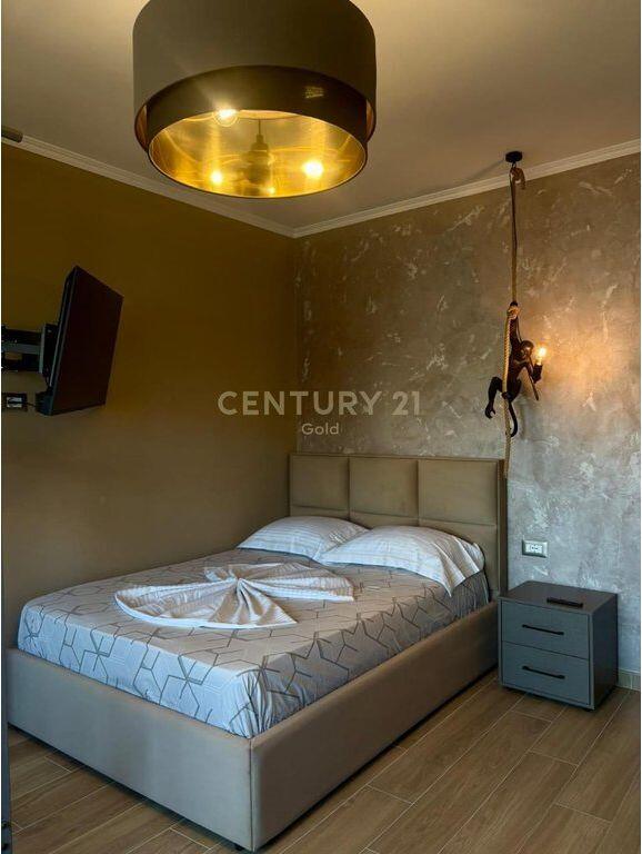 Due Super Studio Moderni a Myslym Shyr in vendita, Ideali per Airbnb!