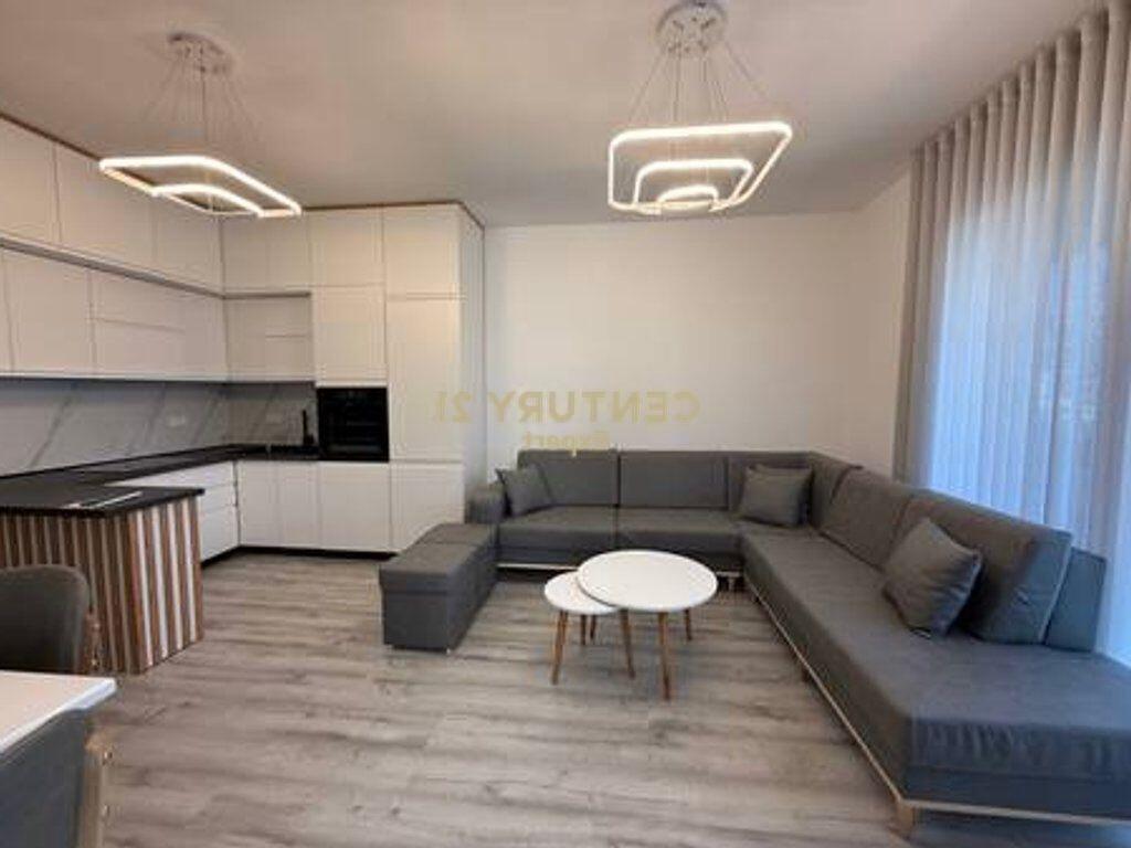 APPARTAMENTO 2+1+2+POSTO AUTO IN AFFITTO A DON BOSKO!