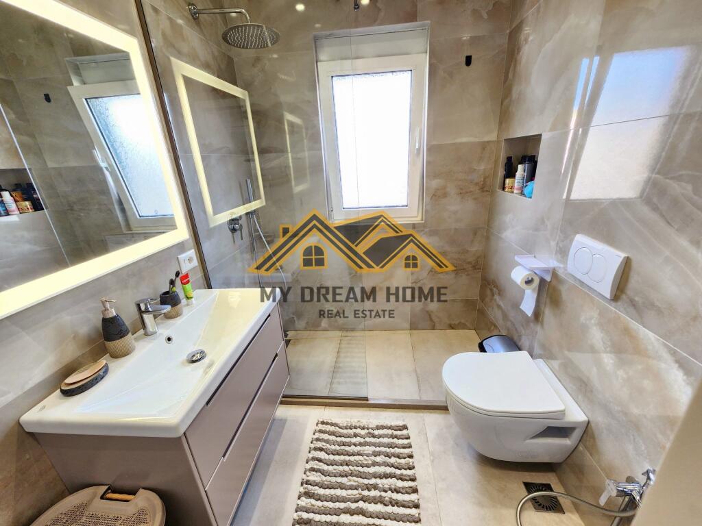 SHITET SUPER APARTAMENT 2+1 NE PLAZH DURRES