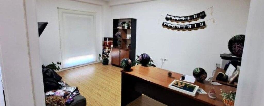 Zyre Me Qera 1+1 Tek Stacioni i Trenit (ID BZ2797) Tirane