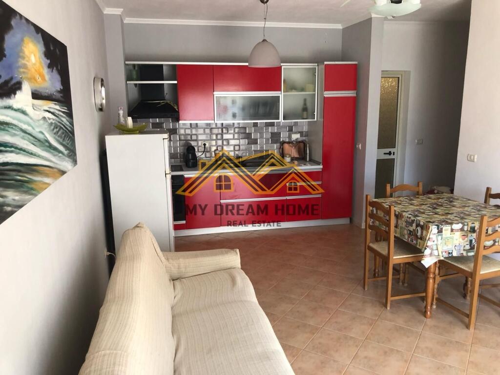 JEPET ME QIRA APARTAMENT 1+1 PLAZH DURRES!