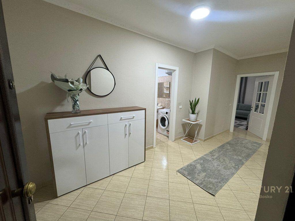 Apartament 2+1 Me Qira Para Restorant Fresku, Tiranë - 700€