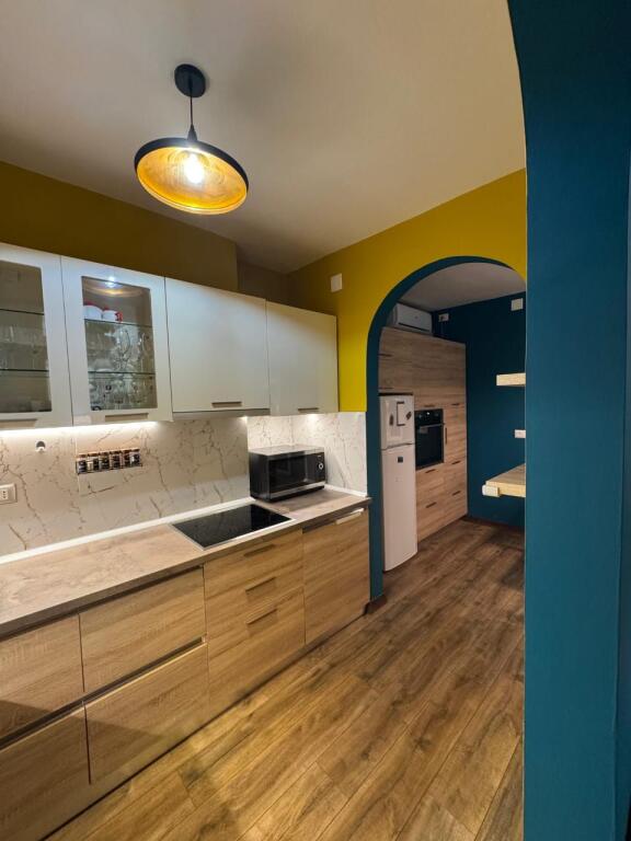 Apartament 1+1 me Qira tek Myslym Shyri