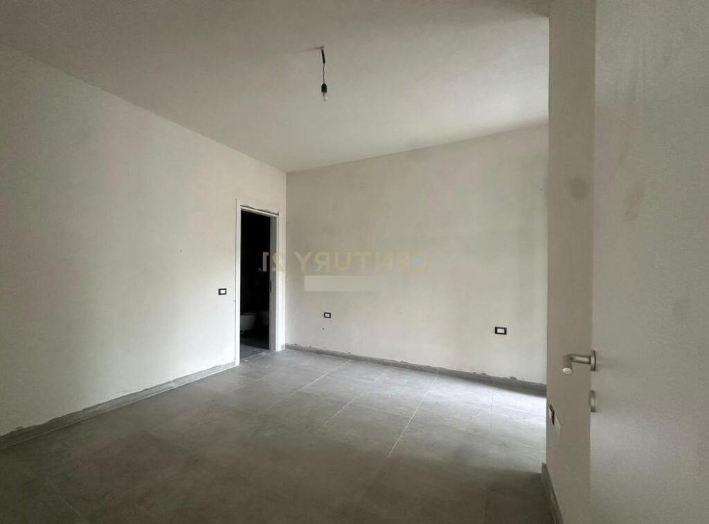 APARTAMENT 2+1+2+ PARKING OPSIONAL PRANE SPITALIT TE KAFSHEVE
