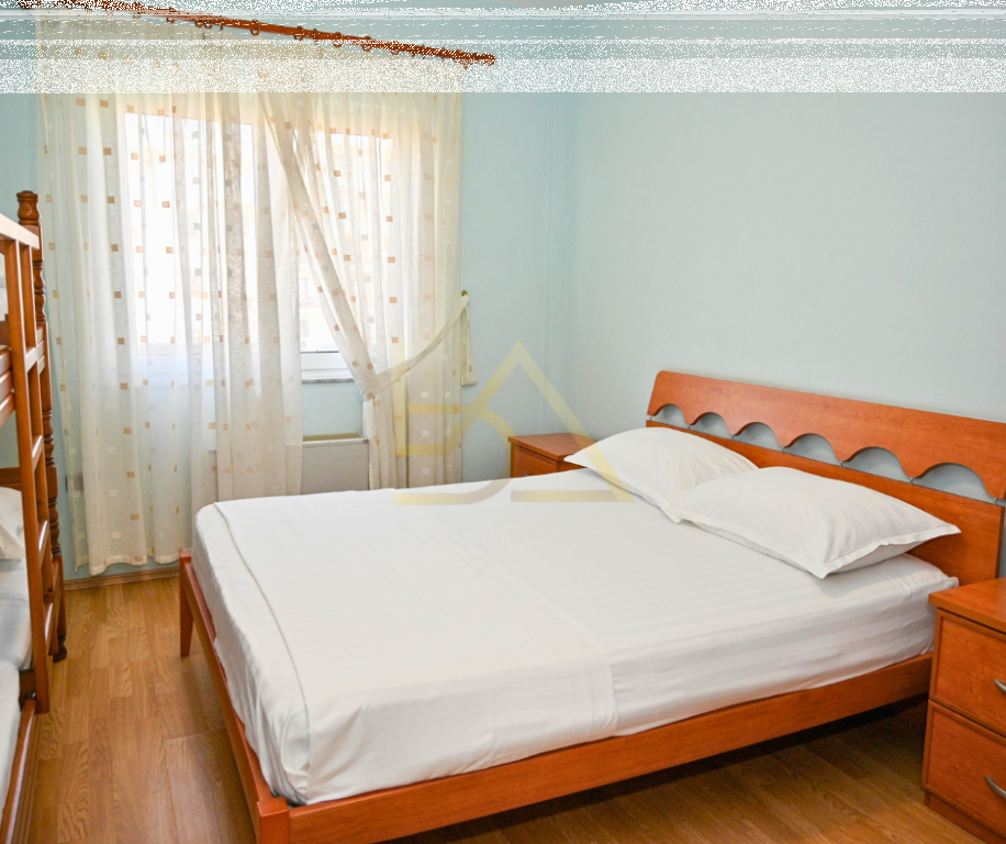 JEPET HOTEL ME QIRA – PLAZH, DURRËS