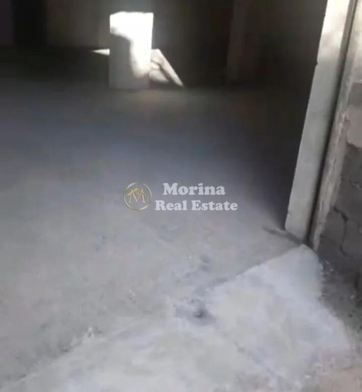 Rent | Store | 21 December | 700 €/month