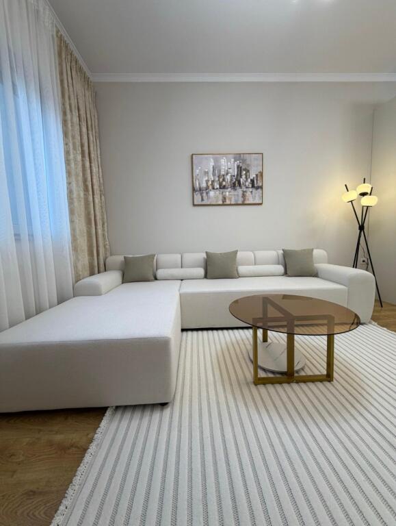 Apartament 2+1 per shitje ne Astir