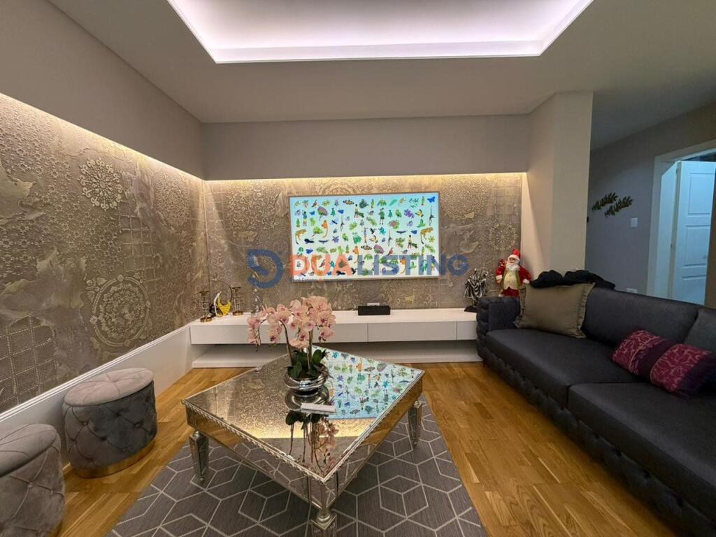 Apartament 3+1+2 ne shitje,tek Rruga Elbasanit!