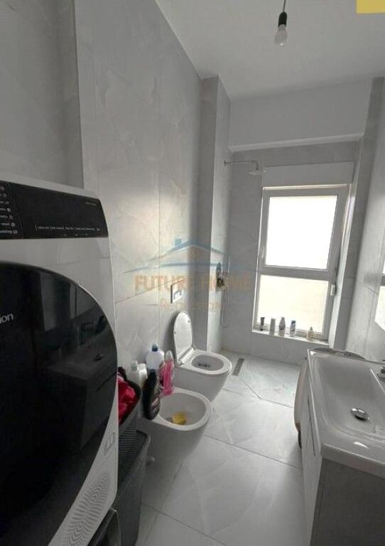 Shitet, Apartament 1+1, Ali Dem, Rezidenca Kaimi , Tirane.