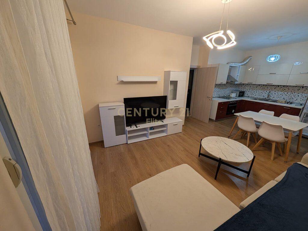 Affittasi appartamento 2+1+2 a FRESK.