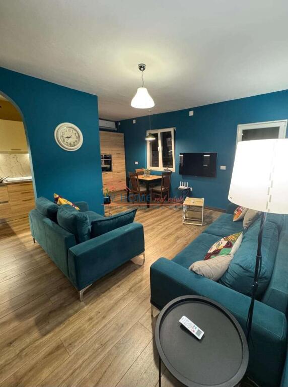 Apartament 1+1 me Qira tek Myslym Shyri