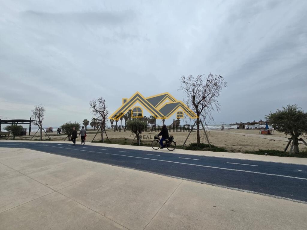 SHITEN 2 APARTAMENTE 1+1 VIJE E PARE ME DETIN PLAZH ILIRIA!!