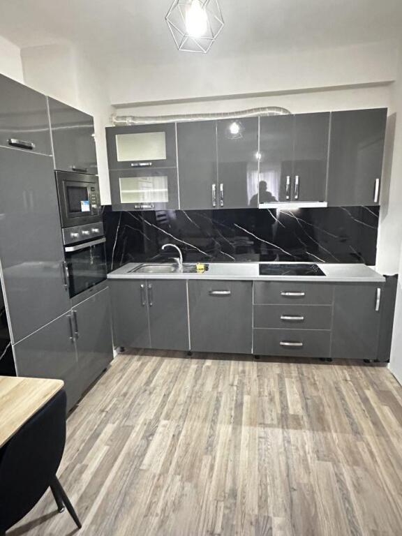 Apartament 1+1 per qera ne astir