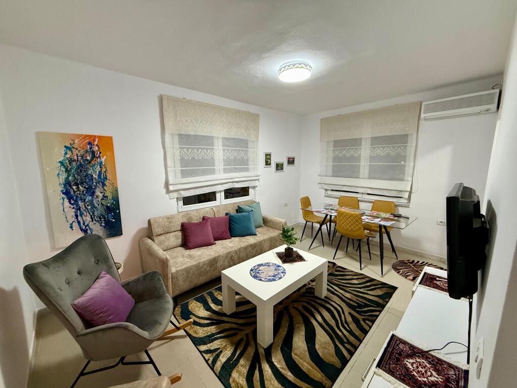 📣 RENT Apartment 1+1 📍 Near 21-Dhjetorit 🛣️ "Kavajes" Street ✨   🏢 Existing Building  🪜 4th Floor (No Elevator)  🛋️ Furnished With Modern Conditions  ✅Never Lived In Before   💶 Price 60,000 Leke/Month