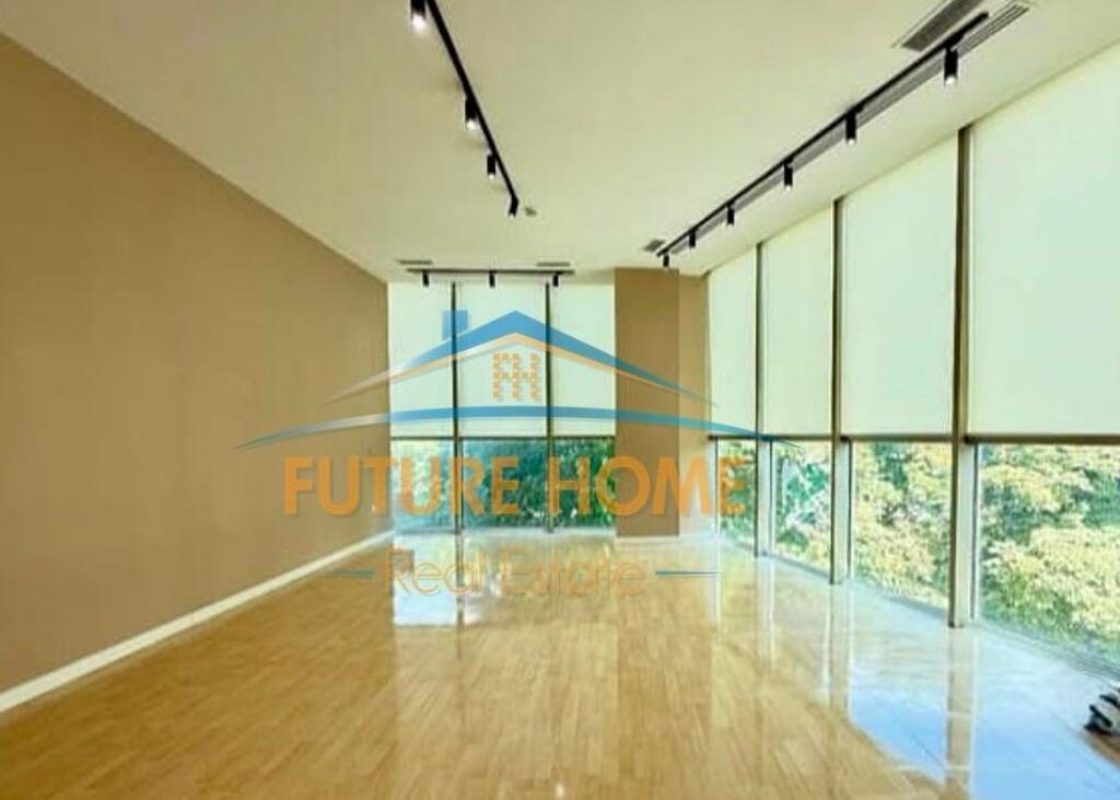 Qira, Ambient per zyra, Rruga Sami Frasheri