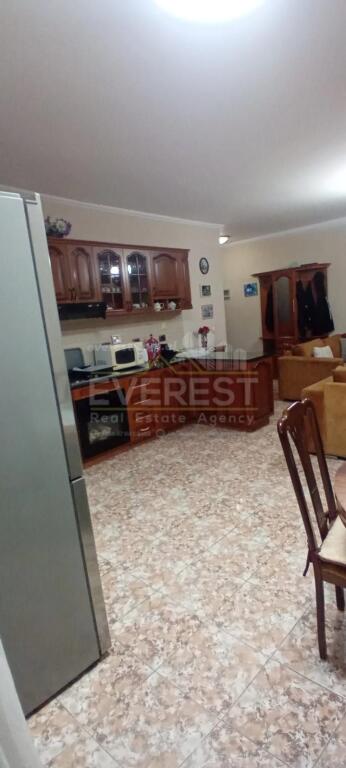 Shitet Apartament 2+1 me Hipoteke ne Don Bosko. Cmimi 155.000 Euro