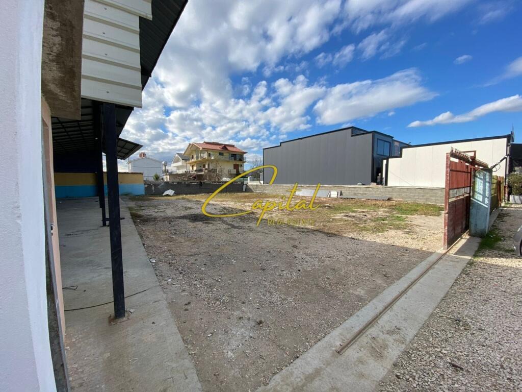 WAREHOUSE+LAND FOR RENT 800 M2 BERXULLE 500 EURO