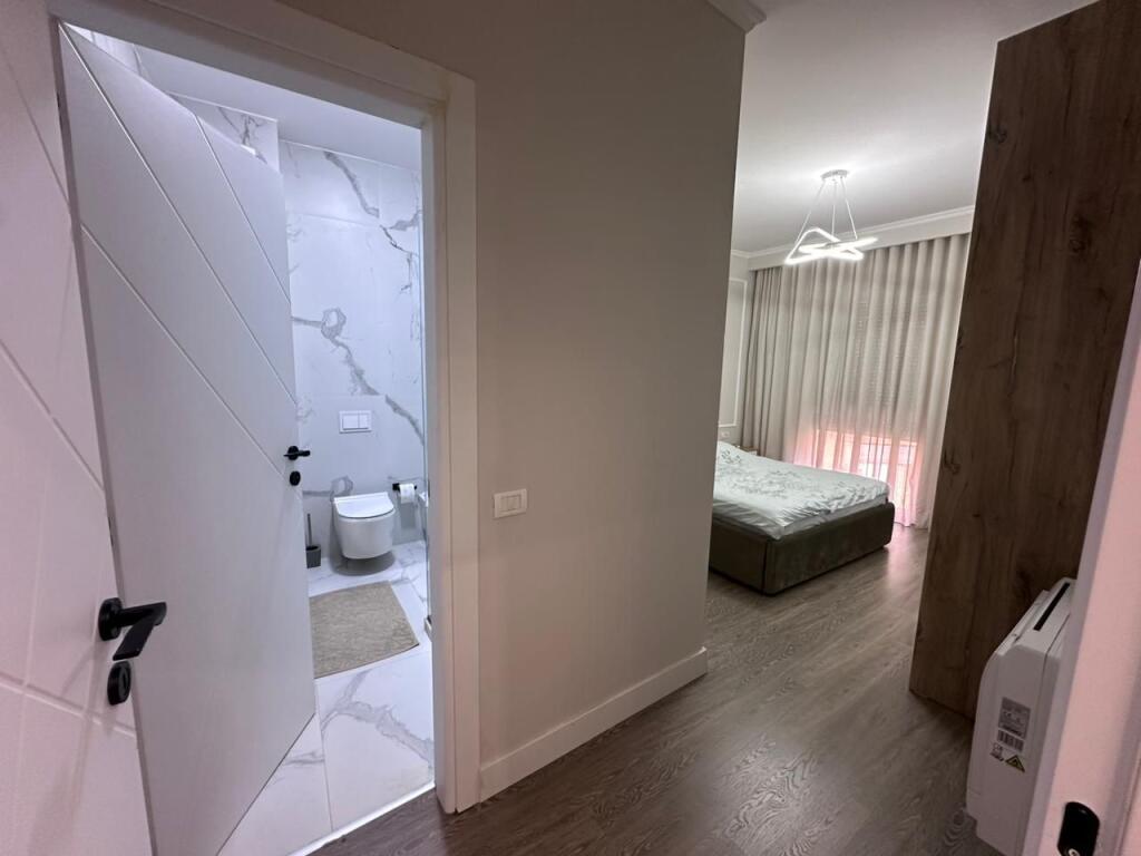 TEG !! Jepet me qera 2+1+2+Parkim !! TEG !!