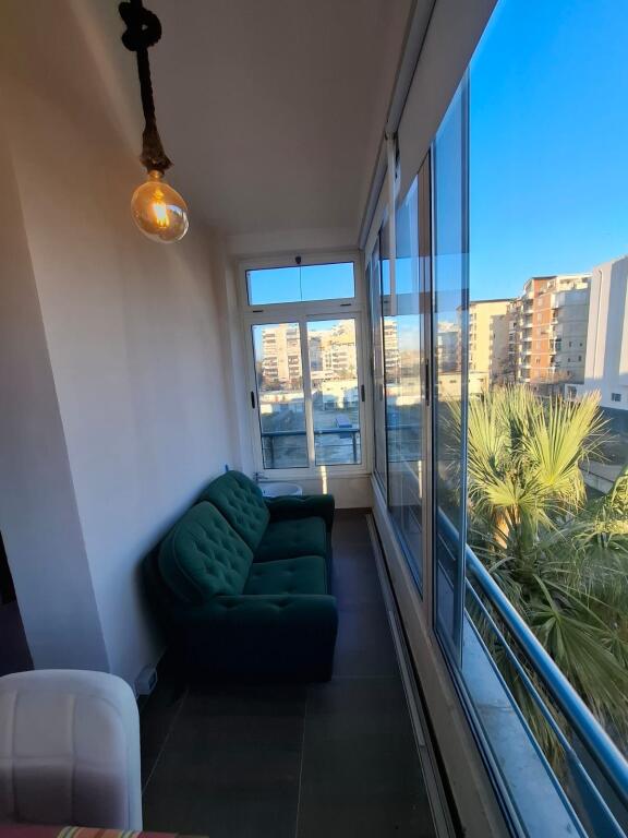 Shitet Apartament 1+1 Ne Plazh Hekuradha