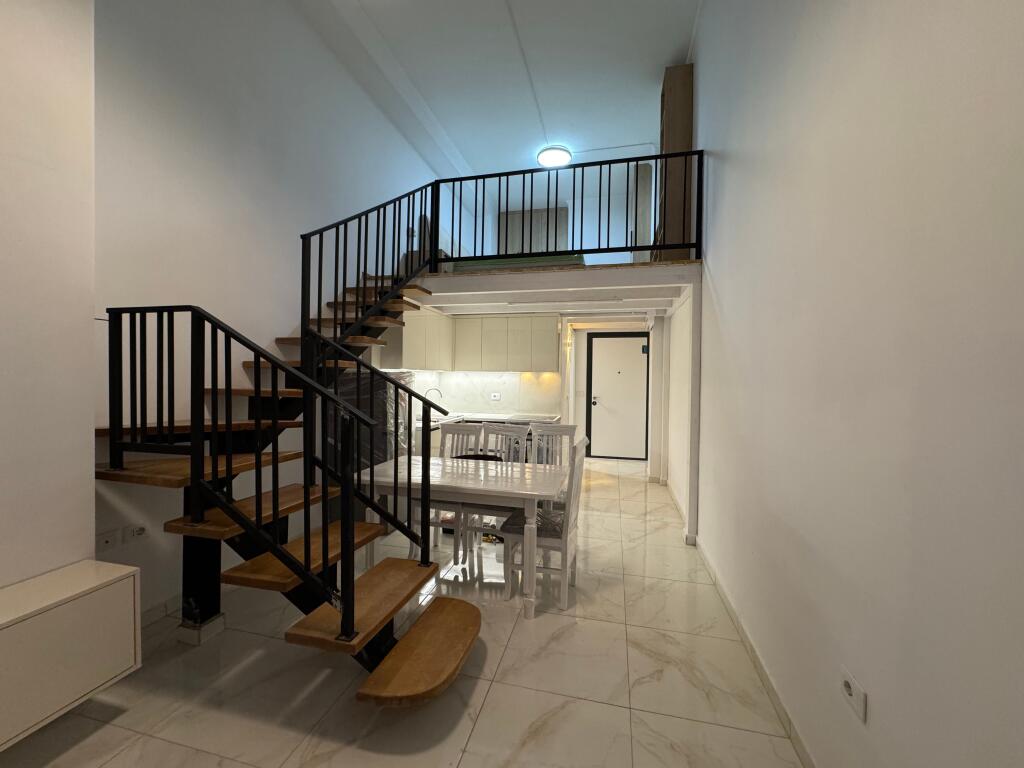 Dupleks për qira te Tirana Golden Park