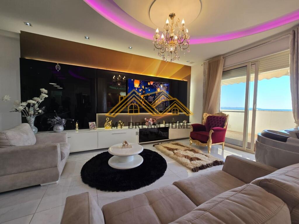 Shitet Super apartament 1+1+Garazhd i investuar, Plazh Durres.