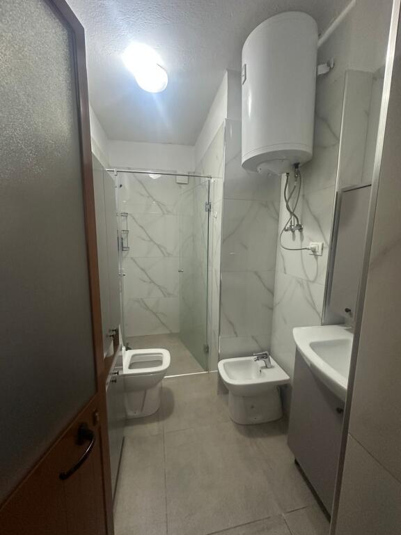 Apartament ne shitje 2+1