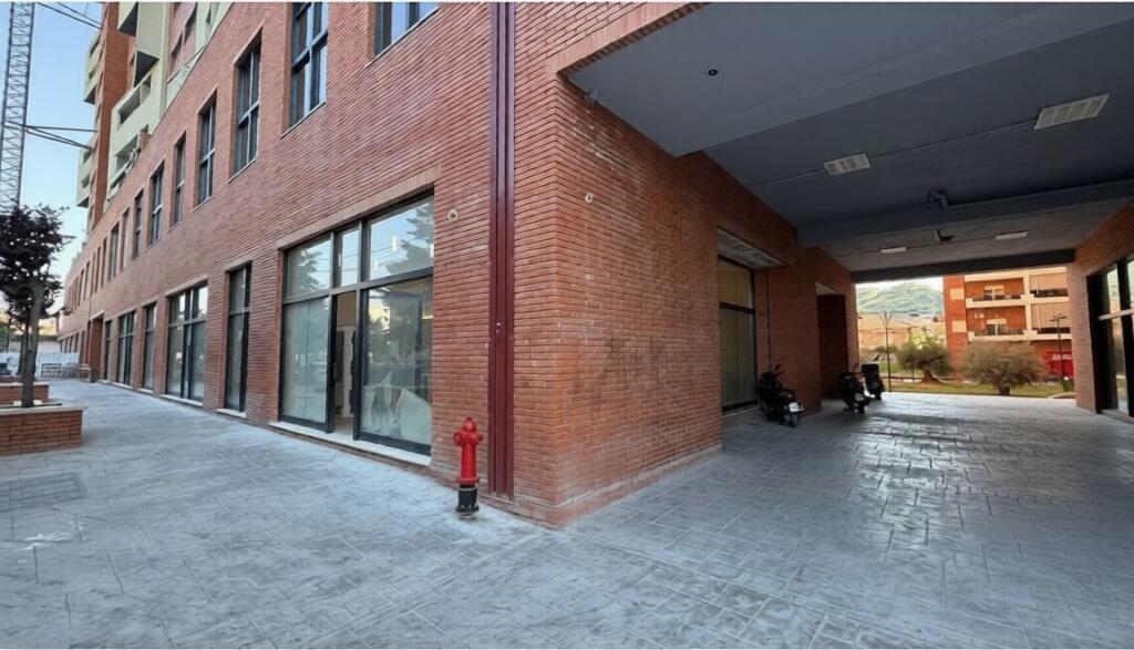 ‼️Locale commerciale in affitto a 📍Golden Park 3 ‼️