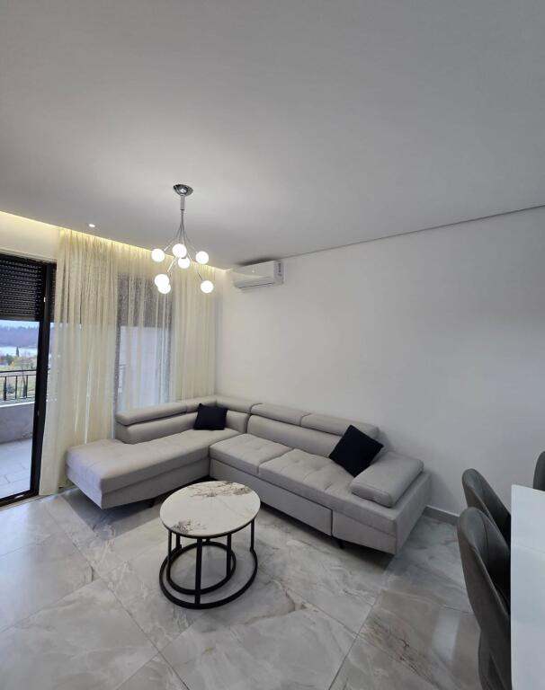 🏡 Appartamento 1+1+Posto Auto in affitto al Lago Secco