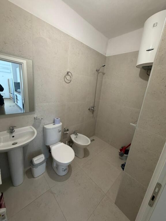 Apartament 2+1 me qira – Astir