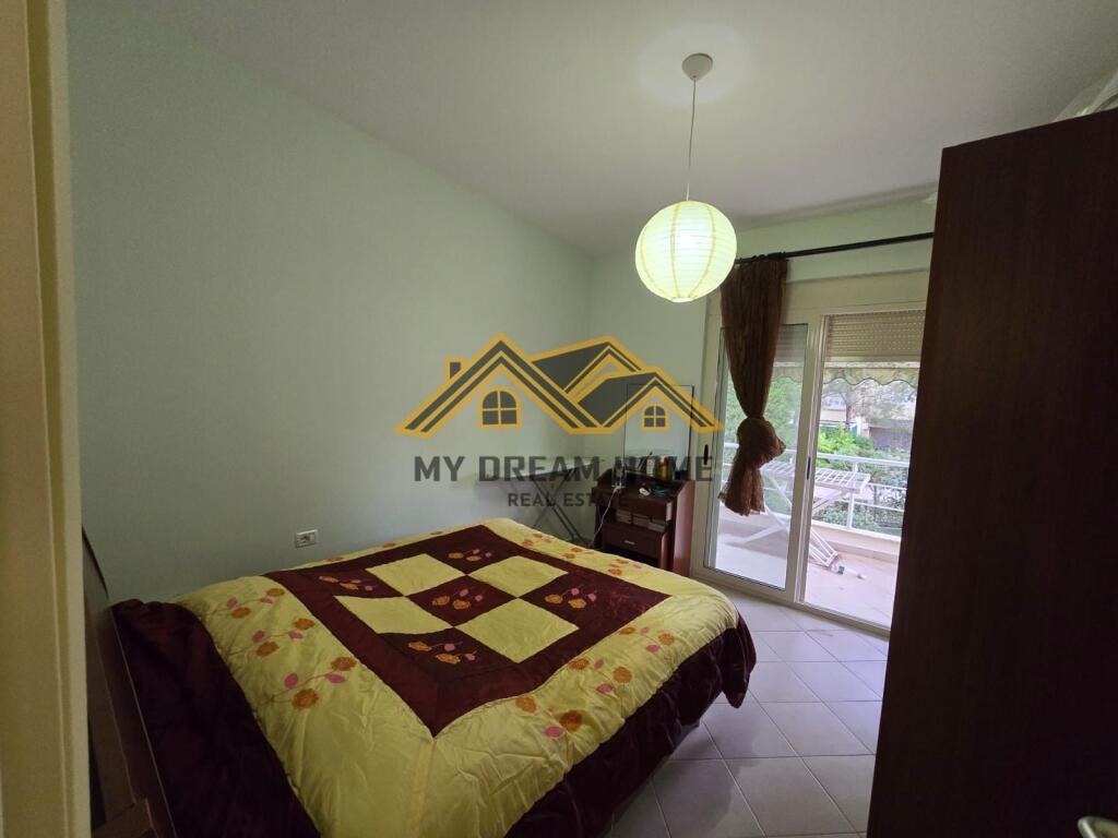 Shitet Apartament 1+1 +Verand tek Kompleksi Lura 1 Gjiri i Lalzit!