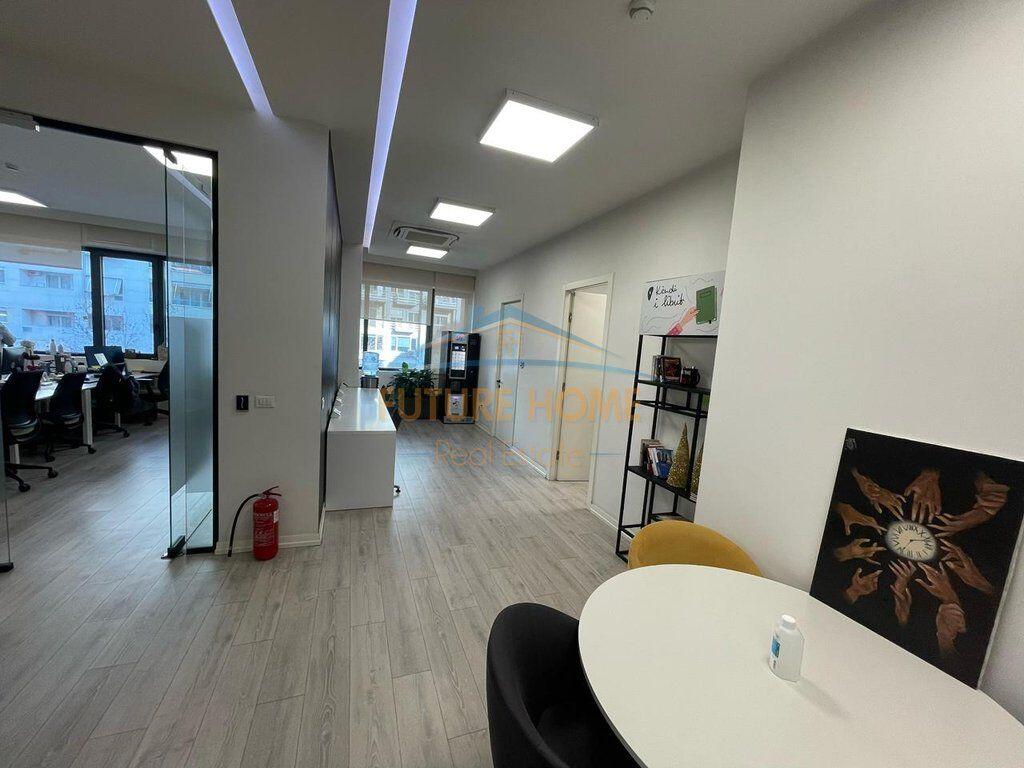 Qera,Zyre,Kompleksi Delijorgji !