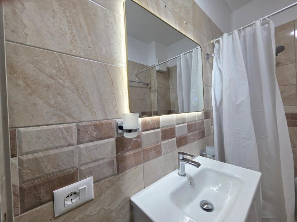 For Rent: 1+1 (+ Balcony)  Very Spacious 70m2  (Faculty of Medicine - United School📍) New building year 2022 (52,000 Leke / Month)  