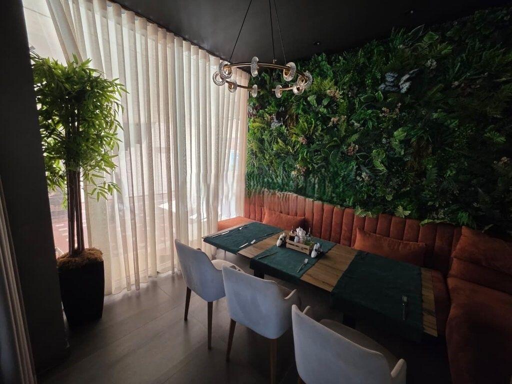 VENDESI BAR/RESTAURANT IN VENDITA PRESSO TOWER BRIDGE 3! 50.000 €