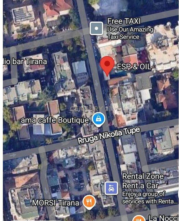 Unità Commerciale in Vendita in Blocco