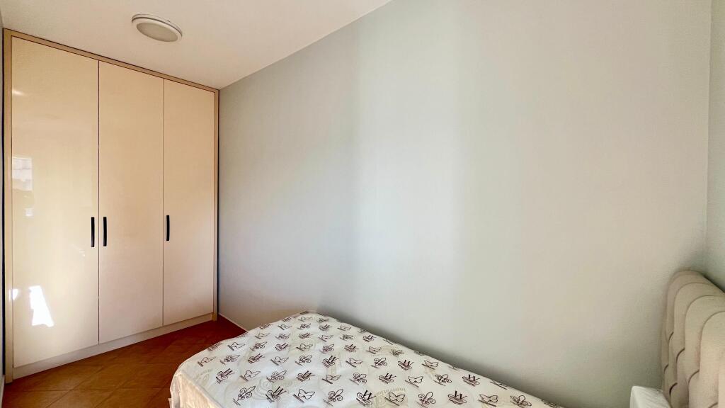 Me Qera : 2+1+ Kuzhine Vec📍Rruga e Kavajes ( 7 Min Larg Qendres🏃🏻‍♂️) - 75,000 Lek - S.95m² - 100% e Re E Pabanuar ✨