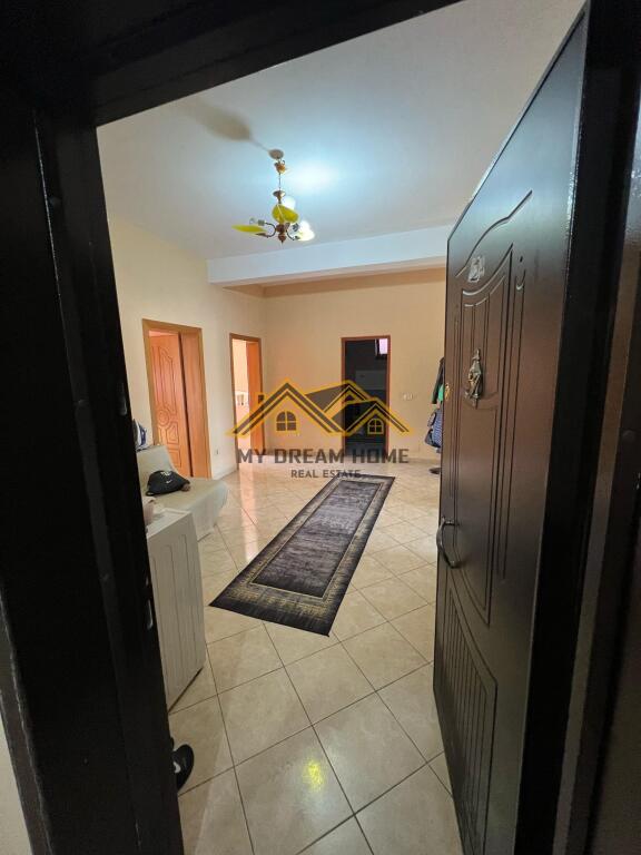 APARTAMENT 2+1 PER SHITJE TEK DREJTORIA E POLICISE!!