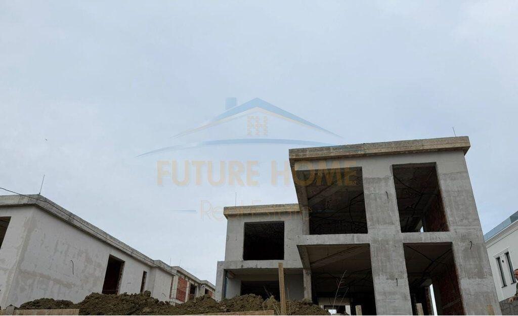 Shitet, Vile, Farke, Tirane