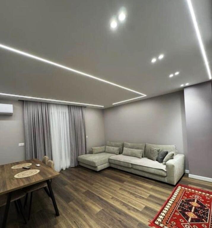 Apartament me qera 1+1 tek Bulevardi Zogu i Pare (ID B2101304) Tirane
