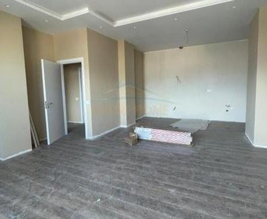 Shitet, Apartament 2+1+2, Spring Residence, Vasil Shanto, Tirane