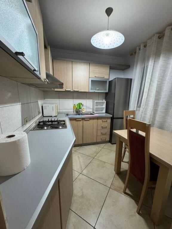 Affitto, Appartamento 3+1, Via Kavaja, Tirana.