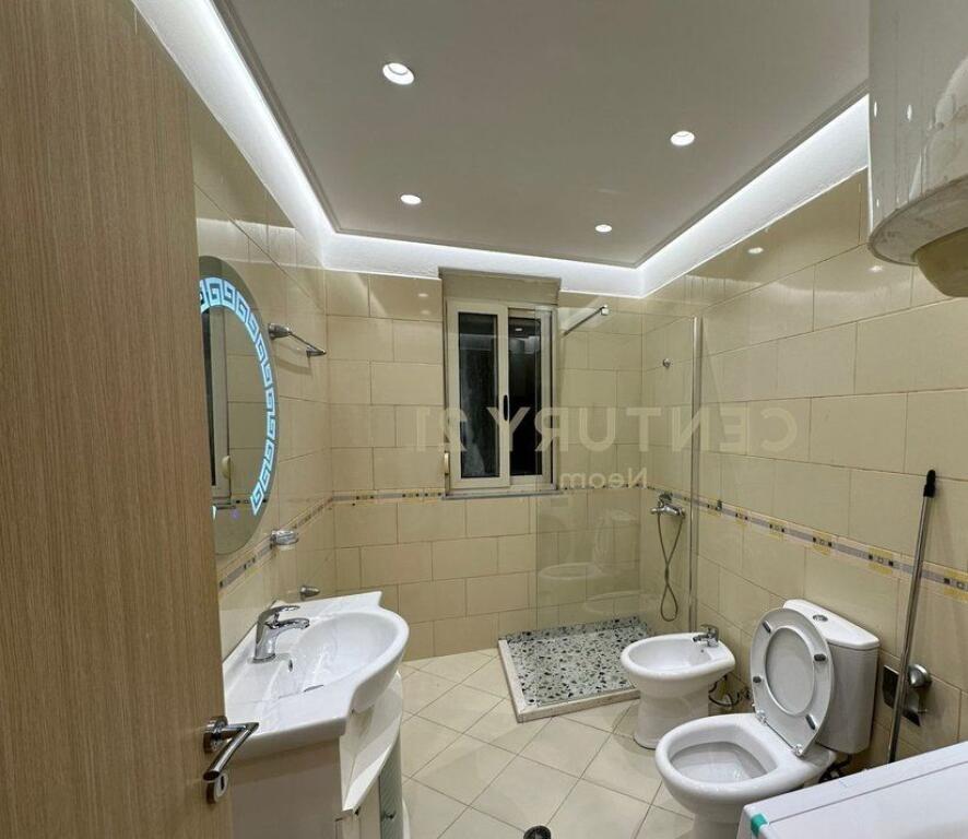 Apartament 1+1 Liqeni Thate