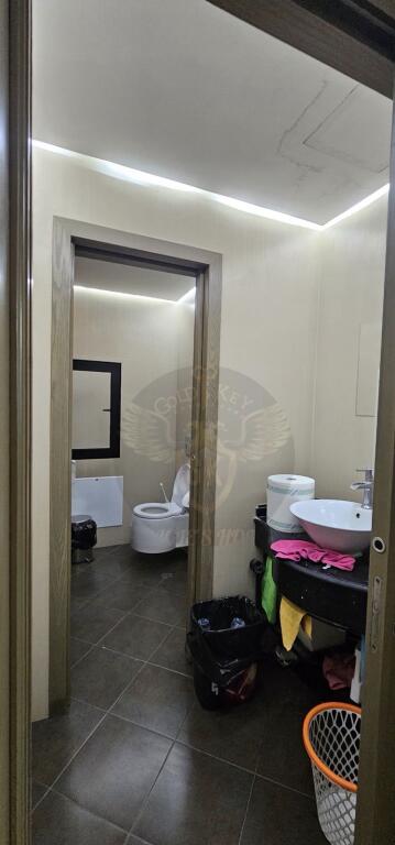 🏢 FOR RENT – OFFICE 127 m² AT THE ENTRANCE OF VOLLGES