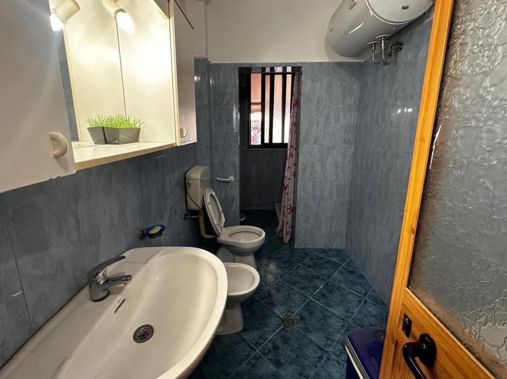 Shitet apartament 2+1, te Xhamlliku, Fresk