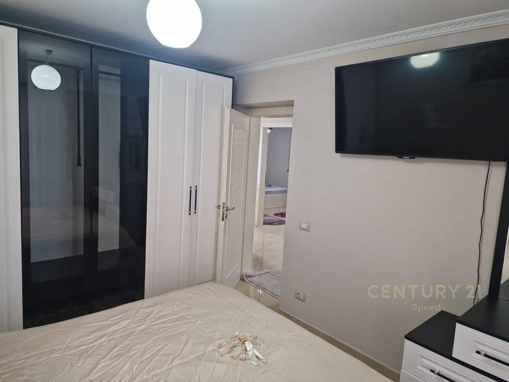 Apartament 2+1 Per Qira | Rruga Muhamet Gjollesha