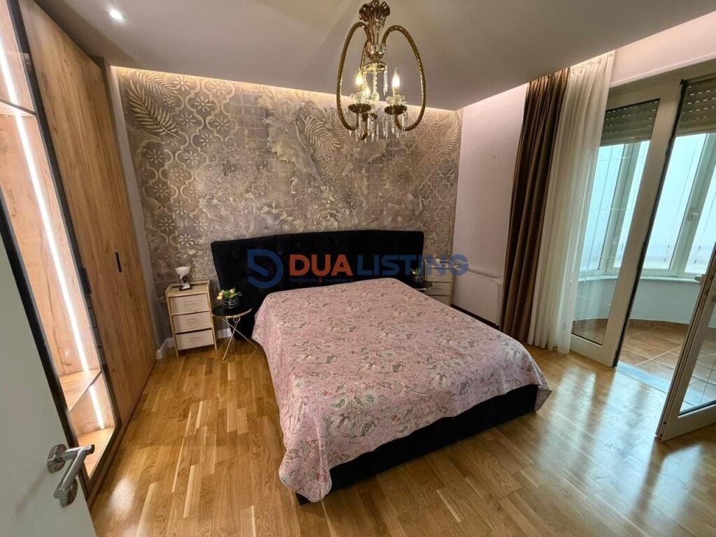 Apartament 3+1+2 ne shitje,tek Rruga Elbasanit!