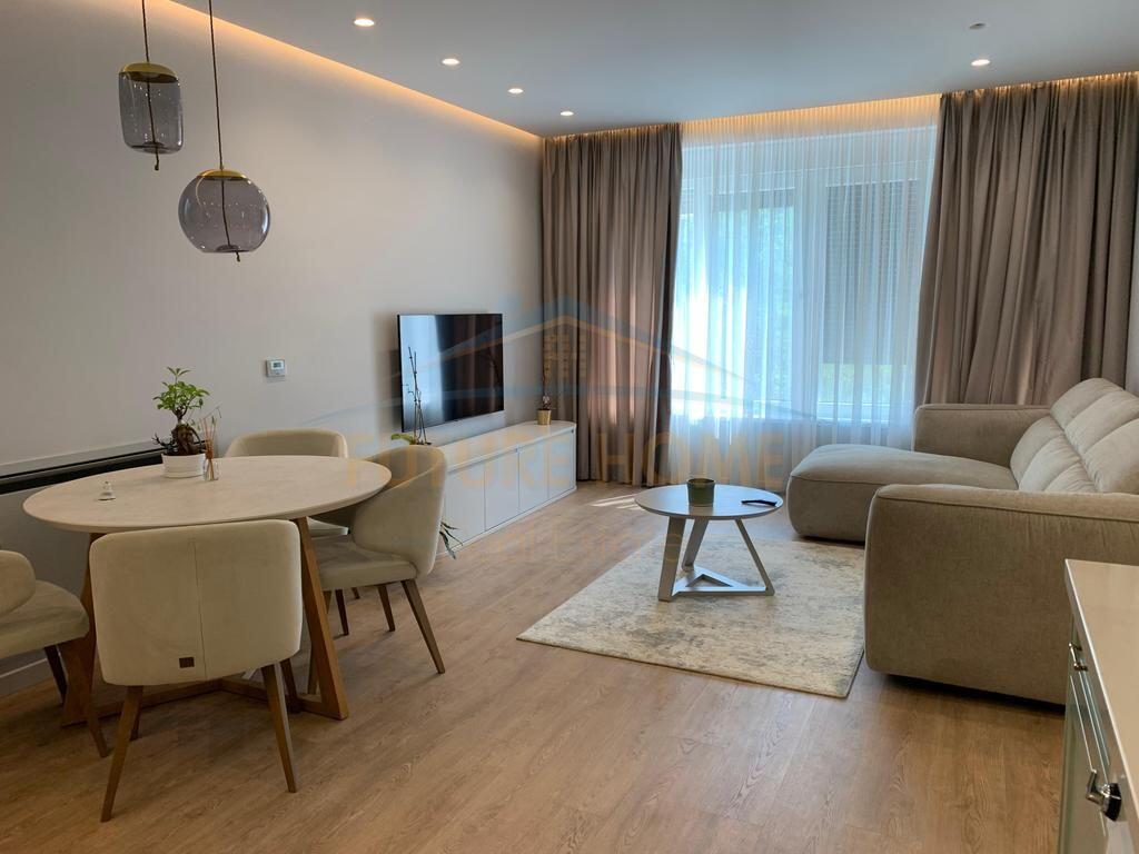 Qera,Apartament 2+1+2, Kompleksi FZ, Liqeni i Thatë, Tiranë 1200€