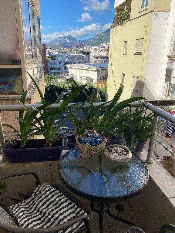 For sale, Apartment 2+1, Fresku, Tirana.