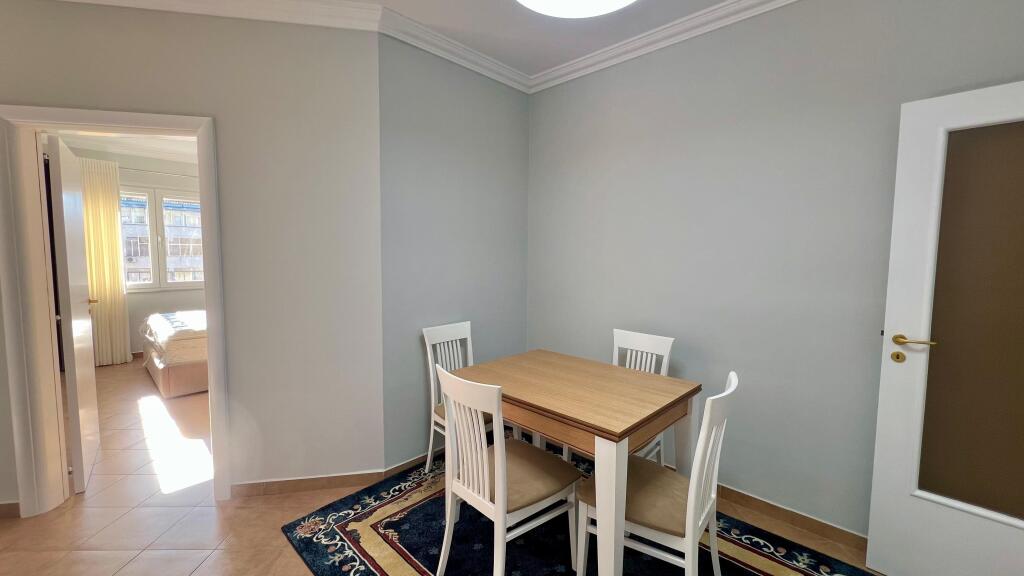 Me Qera : 2+1+ Kuzhine Vec📍Rruga e Kavajes ( 7 Min Larg Qendres🏃🏻‍♂️) - 75,000 Lek - S.95m² - 100% e Re E Pabanuar ✨