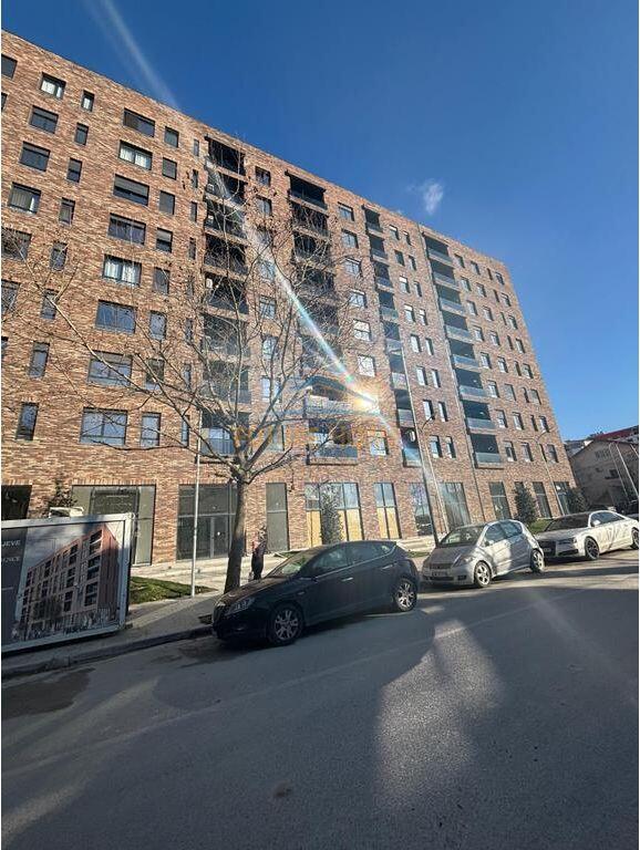 Qera, Ambient për Zyra , 5 Maji,Tiranë Prestige63070